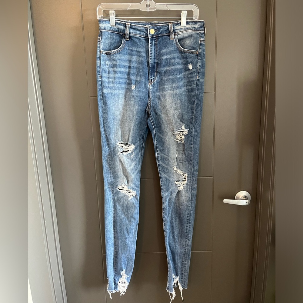 AE Highest Rise Ripped Jegging - Women’s 10 Long
